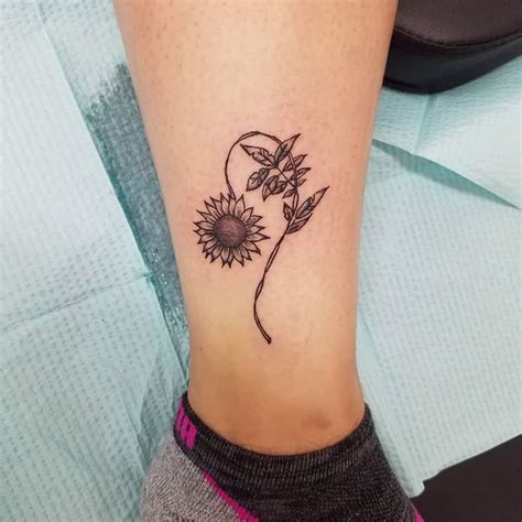 Top 57 Best Small Sunflower Tattoo Ideas 2021 Inspiration Guide