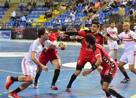 ويشارك الفراعنة في دورة ودية. الزمالك «الجريح» يستضيف سموحة.. والأهلي ضيفًا على جزيرة ...