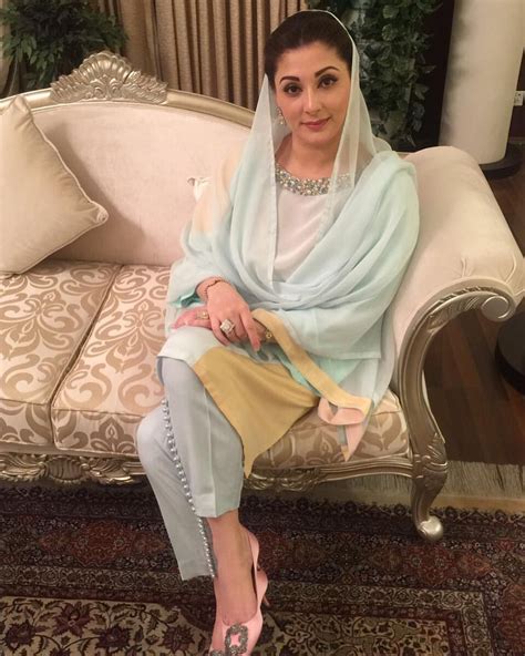 Maryam Nawaz Sharif Looks Beautiful In Ammara Khan At A State Dinner Tonightthe Solid Spring