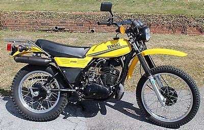 79 yamaha dt125 enduro rear primary drive chain guide guard. 1979 Yamaha 250 enduro. A two stroke dirt bike you can ...