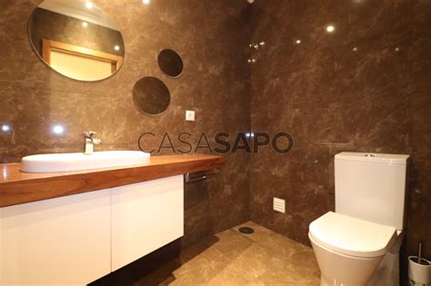 Bedroom 4 Bedrooms Rent 755 € in Leiria, Leiria, Pousos, Barreira e