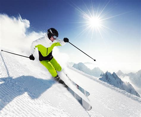 What Is Alpine Skiing With Pictures