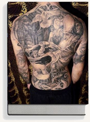 Realism, tribal, and blackwork are all styles of tattoo that suit themselves to this simple but never boring palette. flames-onthesideofmyface: Black And Grey Tattoos Style ...