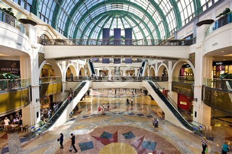 The mall of the emirates was for us the best one of approx. Here's Why Shopping In Dubai Just Got A Whole Lot Better ...