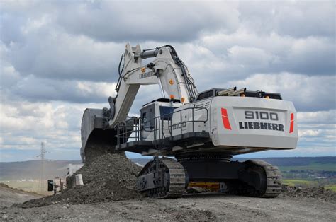 Liebherr R 9100 Excavator Specs 2014 2019 Diggers Lectura Specs