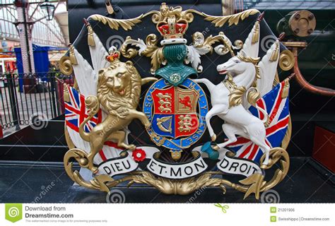 Lion and unicorn stock photo. Image of award, engine - 21201906