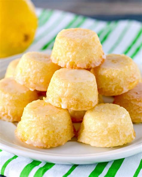 Perfect Treat For Lemon Fans Tiny Lemon Cakes Are Drenched In A