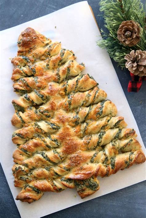 Easy cheesy christmas tree shaped appetizers an alli event 12 12. 30 Easy Christmas Appetizers - Best Holiday Appetizer Recipes - Karluci | Holiday appetizers ...