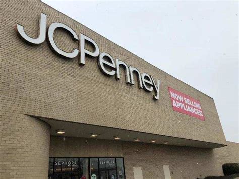 Jcpenney Is Ripping Appliances From Stores And These Photos Reveal
