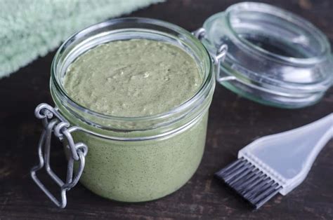 I've been dyeing my hair wild colors at home for more than a decade, and this guide is my best advice on how to recolor your hair in temporary and more try temporary hair dye: Homemade Hair Dye Remover: 7 Recipes That Work • Living ...