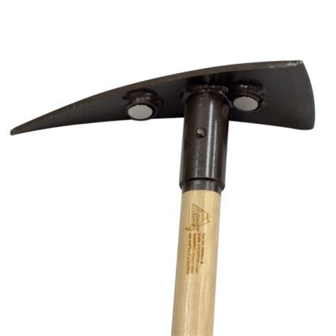 Apex Pick Extreme 30 Length Hickory Handle With Three Super Magnets