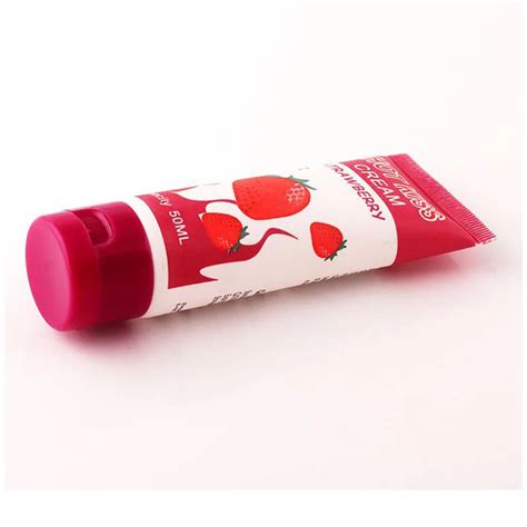 Edible Lubricant Strawberry Cream 50ml Personal Body Lube Love Kiss