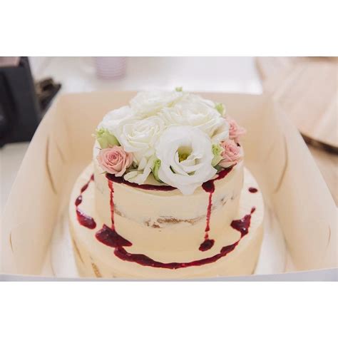 As good for a beginner baker as a pro. #thecaker #weddingcake by thecakernz | Cake, Wedding cakes, Vanilla cake