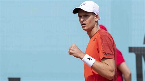 Iga swiatek page on flashscore.com offers livescore, results, fixtures, draws and match details. Roland Garros: strasznie trudne zadanie HurkaczaPortal Tenisowy