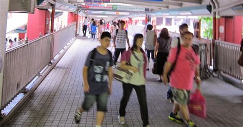 Includes information on the university and links to departmental websites, employment information, prospectus and information on student activities, research. Liya自然教學隨手記: 【旅行】2012.07香港科學館&香港天文館