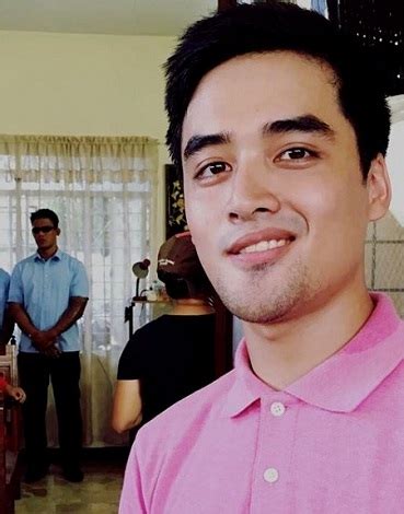 This is my only facebook page. Vico Sotto Height, Weight, Age, Wife, Biography, Family ...