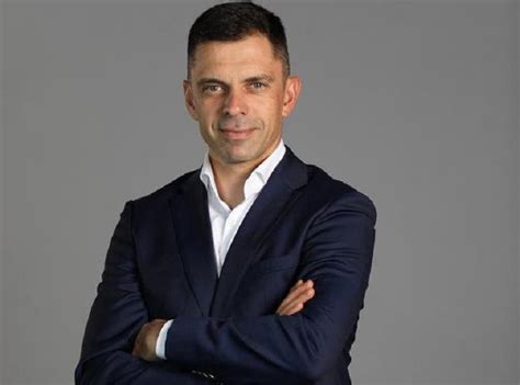 Самые новые твиты от eduard novák (@edec_vedec): Cine este Eduard Novak, propunerea UDMR pentru Ministerul ...