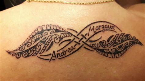 Tatouage Infini Et Plume Maori Infinity Tattoo Designs Couple Tattoos