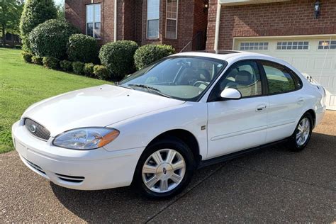 This 2004 Ford Taurus With Under 20k Miles Is A Modern Time Capsule
