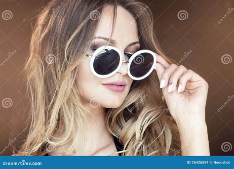 Blonde Girl In Sunglasses Stock Image Image Of Hair 76426591