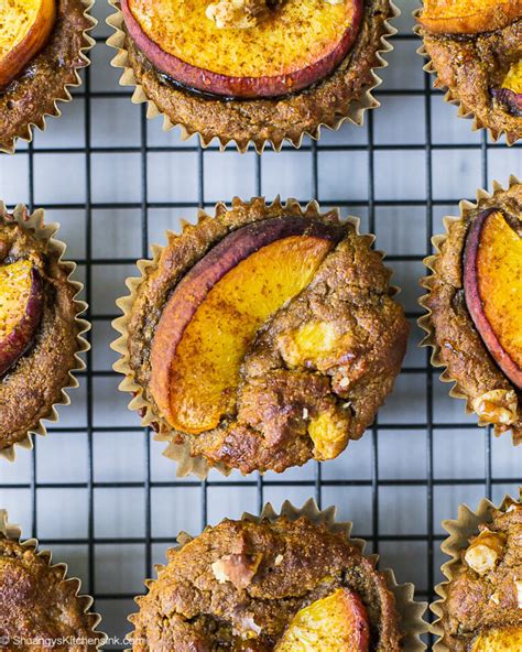 Healthy Peach Cobbler Muffins Shuangy S Kitchensink