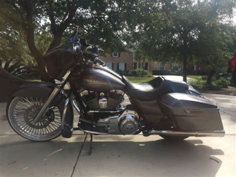 2014 Harley Davidson Street Glide Special With 23 Inch Front Wheel