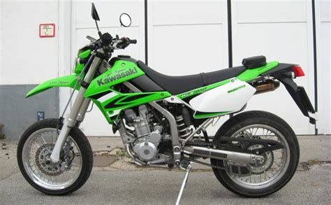 Dem meine uralte seite aus dem ende der 90er vom netz gegangen ist. Kawasaki KLX 250 Test, Technische Daten, Preis, Gebraucht ...