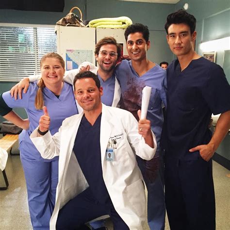 The new season premieres on september 30 at 9|8c on abc. #FBF 💉 B-Team and an OG | Greys anatomy characters, Greys ...