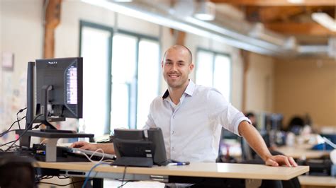Explore aetna's small group health insurance options to find the right plan and benefits for the needs of small businesses and its employees. HMO Health Insurance Plans for Small Business