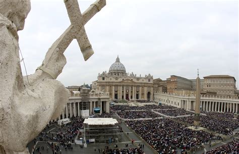 Pope Francis Polls Catholics Vatican Asks Bishops Worldwide To Conduct Poll On Same Sex