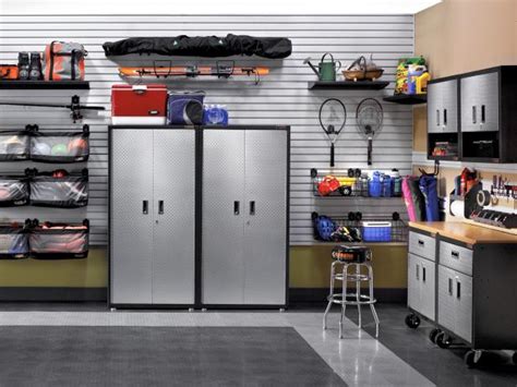 49 brilliant garage organization tips, ideas and diy projects july 30, 2013 by vanessa beaty 24 comments it is, however, essential if you want a clean space where everything is relatively easy to find. Great Tips for Garage Organization | DIY Network Blog ...