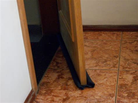 Colocar Embaixo Da Porta
