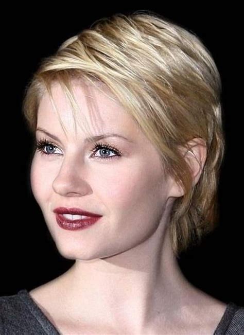 Inspiring medium length hairstyles for thin hair. 20 Collection of Easy Care Short Hairstyles for Fine Hair