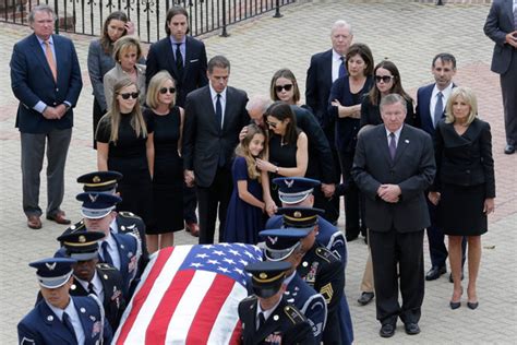 Obama Delivers Eulogy For Beau Biden The New York Times