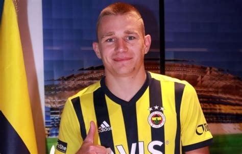 Attila szalai (born 20 january 1998) is a hungarian footballer who plays as a centre back for the hungary national team. Attila Szalai Kimdir? Kaç Yaşında ve Nereli