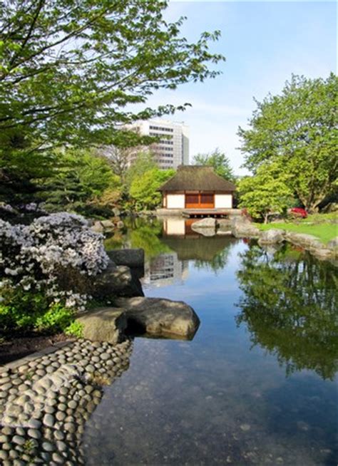 Der japanische garten liegt zwischen congress center hamburg cch und hamburg messe. Japanischer Garten, Hamburg - Japanese Gardens on ...