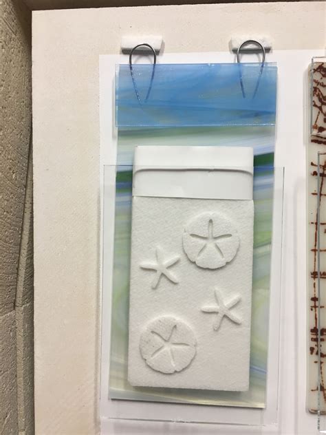 With features such as adjustable glass shelves, mirrored door back and detailed moldings, this furnishing is certain to make a statement in any bath in the house. Pin by Linda Buck on LaGlasSea's work in progress | Towel ...