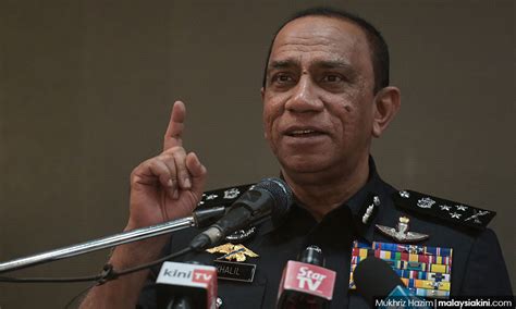 Pemangku ketua polis daerah jempol deputi superintendan mohd hafiz muhammad nor berkata, suspek berusia 27 tahun ditahan selepas ujian air kencing didapati positif dadah jenis syabu. Polis masih tunggu laporan patologi ujian air kencing