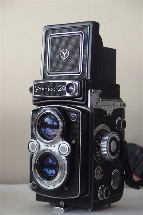 Old Camera Collection Yashica 24 Tlr