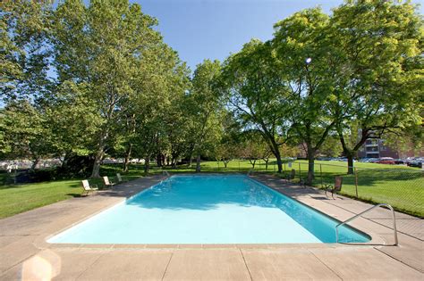 After a long day at work, coming home to this impeccably maintained s. For rent: 3 Leaside Dr St Catharines, 2 bdrm Viewit |79213
