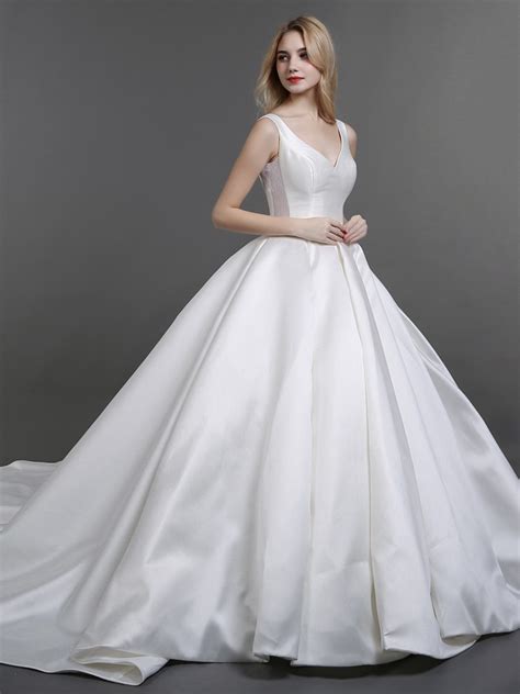 Shop at june bridals with incredible wholesale price for your big day! Judith Ball Gown V-Neck Satin Royal Wedding Dress | BABARONI