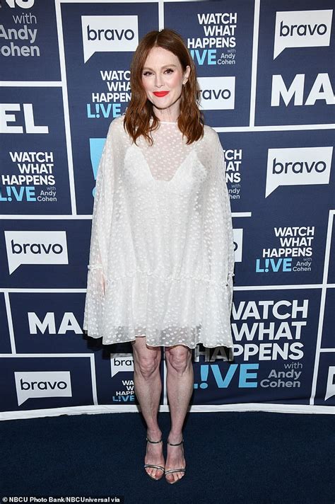 Julianne Moore 62 Was Once Advised To Try And Look Prettier Trends Now