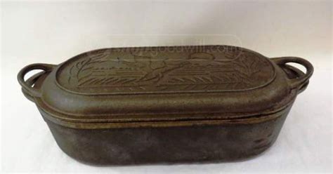 shopgoodwill.com: Cast Iron Oval Deep Fish Fryer w Lid | Cast Iron
