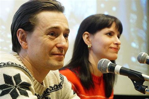 В тот же год в семье родилась дочь мария и вышел фильм анны после тебя с сергеем в. Неожиданные новости: Сергей Безруков объявил, что скоро ...