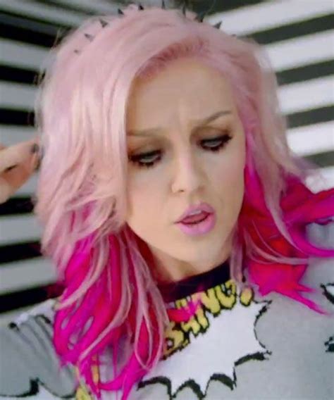 Perrie Edwards Pink On Pink Hair In Little Mixs How Ya Doin Music Video Pink Pink