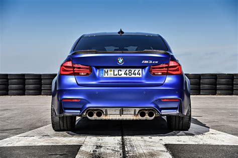 Great savings & free delivery / collection on many items. Requiem de BMW M3 avec une M3 CS collector à 1200 exemplaires