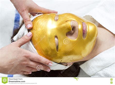 Process Of Massage And Facials Stock Image Image Of Healthy Lovely 72876409