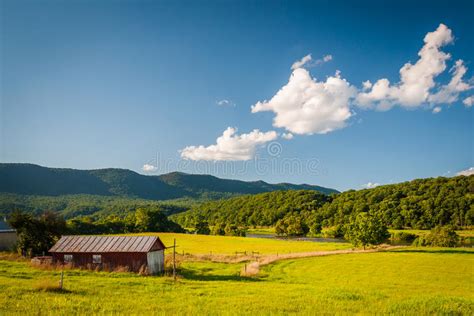 Field And View Of Distant Mountains In The Rural Shenandoah Valley Of