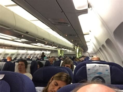 Maybe you would like to learn more about one of these? Plan de cabine Aerolineas Argentinas Airbus A340 300 ...