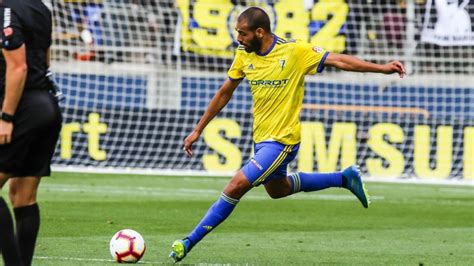 Match calendar, statistics, trophies, stadium and cádiz players. Cádiz CF: Fali insiste en no jugar sin garantías: "Ni por ...